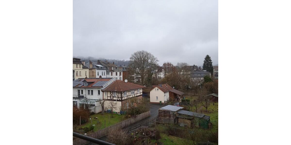 Etagenwohnung Marburg - 5 Zimmer, 120 m&sup2;, 1.800&euro; | Angebot:25274523