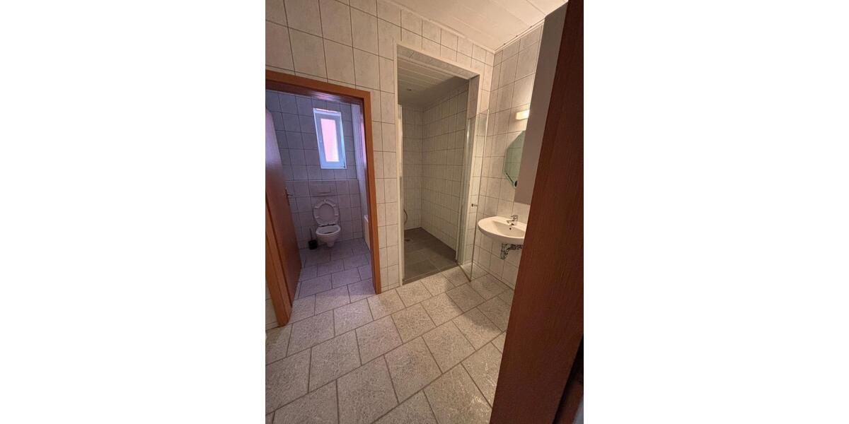 Erdgeschoßwohnung Bad Frankenhausen/Kyffhäuser Kyffhäuser - 3 Zimmer, 90 m&sup2;, 650&euro; | Angebot:23619081