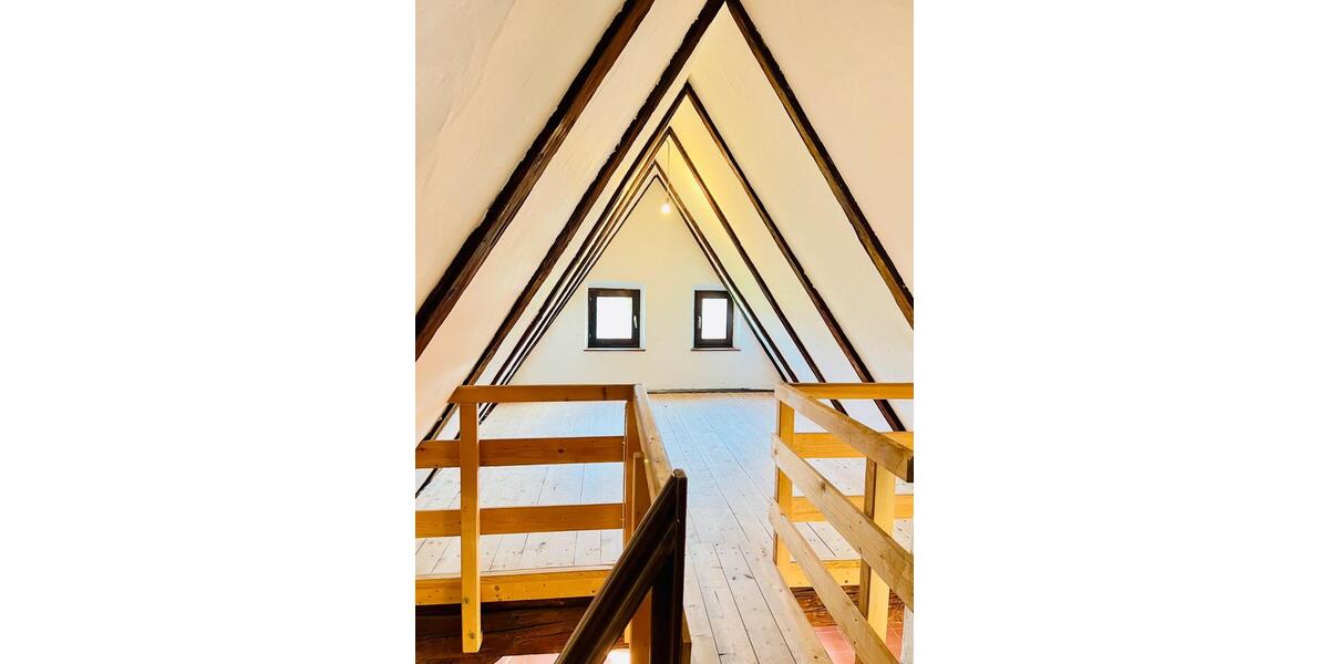 Etagenwohnung Forchheim - 3 Zimmer, 110 m&sup2;, 990&euro; | Angebot:26102580