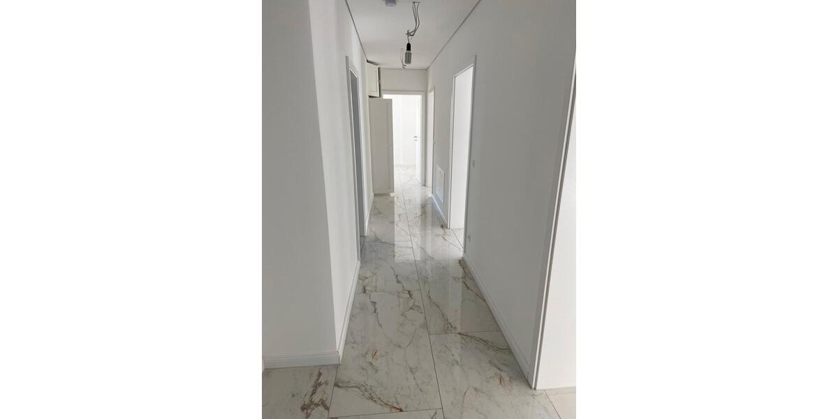 Erdgeschoßwohnung Schwäbisch Gmünd - 3.5 Zimmer, 90 m&sup2;, 1.280&euro; | Angebot:24859690