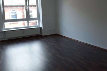 Wohnung Wiesbaden Südost - 2 Zimmer, 61 m&sup2;, 800&euro; | Angebot:25973137