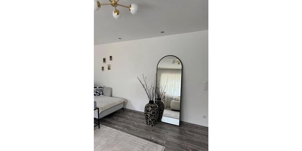 Erdgeschoßwohnung Rottenburg am Neckar - 3 Zimmer, 86 m&sup2;, 1.300&euro; | Angebot:26701929
