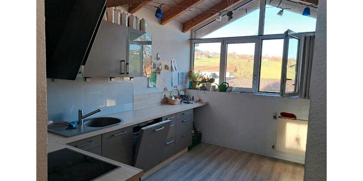 Dachgeschoßwohnung Neukirchen bei Heiligen Blut - 4 Zimmer, 135 m&sup2;, 810&euro; | Angebot:26067019