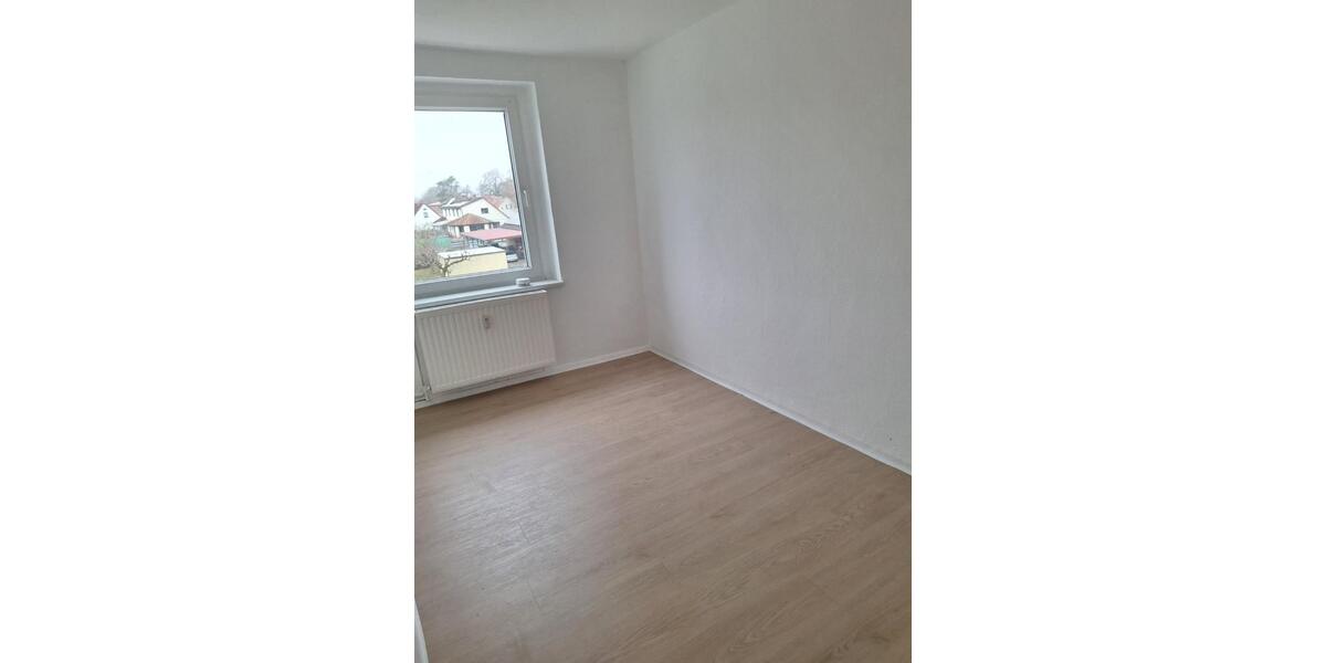 Etagenwohnung Anklam - 3 Zimmer, 58 m&sup2;, 350&euro; | Angebot:14183142