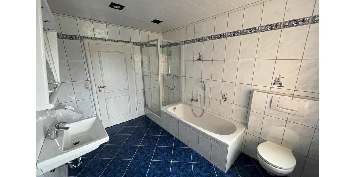 Etagenwohnung Oberviechtach - 4 Zimmer, 86 m&sup2;, 700&euro; | Angebot:26025724