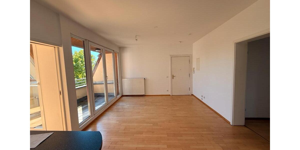 Dachgeschoßwohnung Berlin Treptow-Köpenick - 2.5 Zimmer, 74 m&sup2;, 1.250&euro; | Angebot:26039939