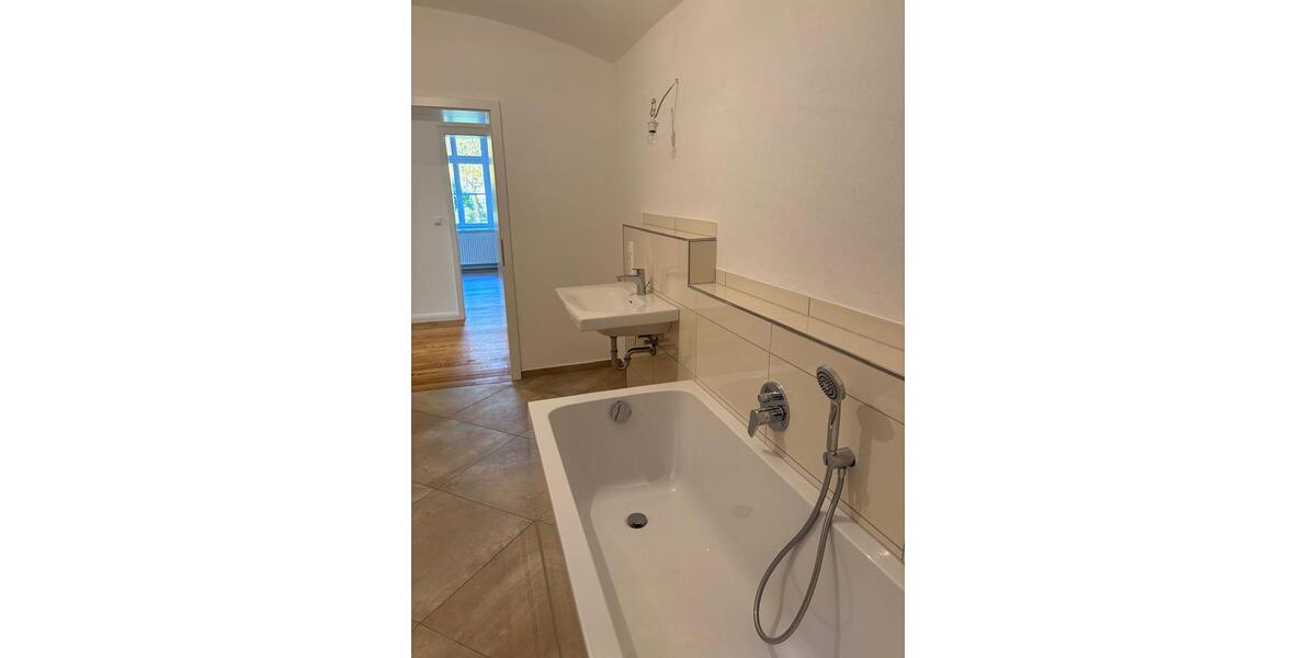 Erdgeschoßwohnung Gersfeld (Rhön) - 4 Zimmer, 87 m&sup2;, 1.175&euro; | Angebot:24223191