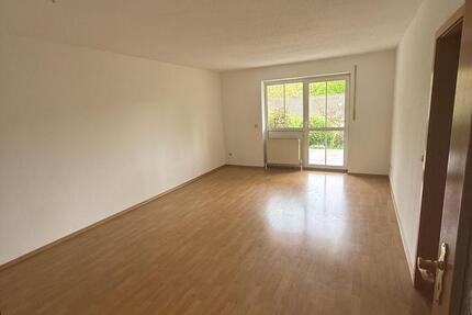 Wohnung Wallerfing - 3 Zimmer, 73 m&sup2;, 650&euro; | Angebot:26522820