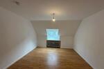 Dachgeschoßwohnung Gummersbach Hepel - 4 Zimmer, 94 m&sup2;, 622&euro; | Angebot:26561740