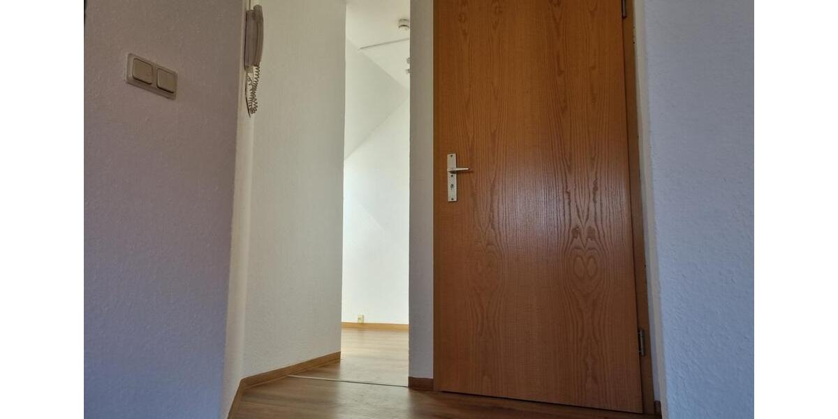 Dachgeschoßwohnung Halberstadt - 3 Zimmer, 60 m&sup2;, 320&euro; | Angebot:25919975