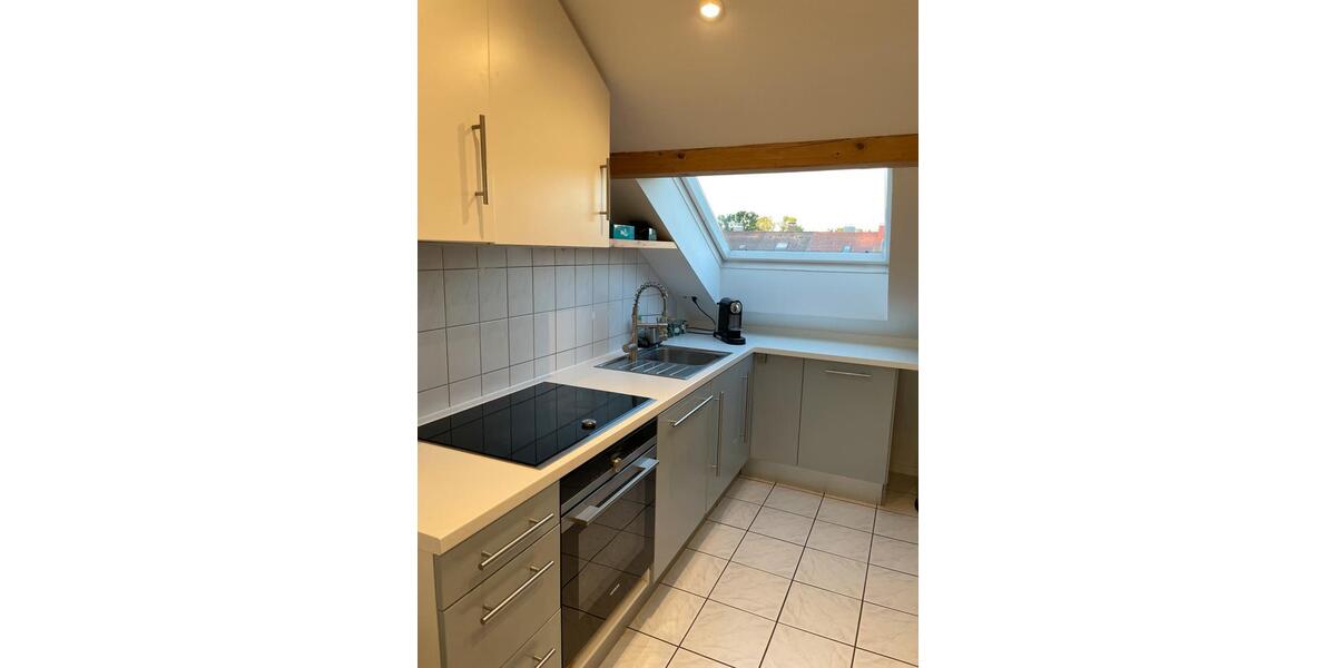 Dachgeschoßwohnung Karlsruhe Knielingen - 2.5 Zimmer, 55 m&sup2;, 1.200&euro; | Angebot:26540032