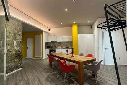 Wohnung Frankfurt am Main Sachsenhausen - 4 Zimmer, 288 m&sup2;, 2.200&euro; | Angebot:27198064