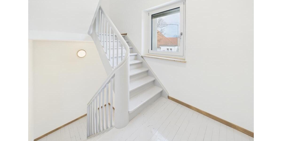 Etagenwohnung Bechhofen - 4 Zimmer, 107 m&sup2;, 1.000&euro; | Angebot:26261321