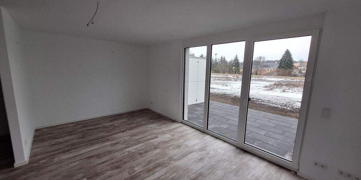 Etagenwohnung Pirna - 5 Zimmer, 120 m&sup2;, 1.700&euro; | Angebot:25737683