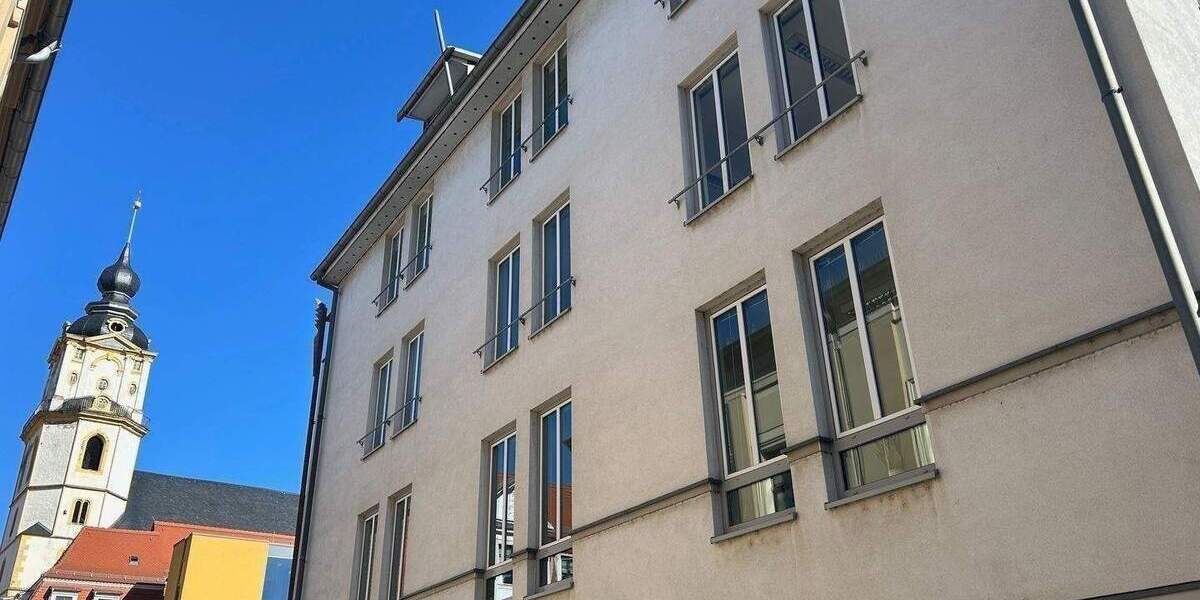 Etagenwohnung Weißenfels - 3 Zimmer, 109 m&sup2;, 800&euro; | Angebot:25770425