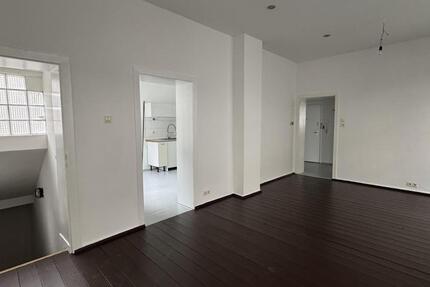 Wohnung Dortmund Innenstadt West - 4 Zimmer, 80 m&sup2;, 900&euro; | Angebot:25097994