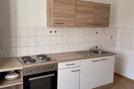 Wohnung Roßwein - 3 Zimmer, 70 m&sup2;, 385&euro; | Angebot:25999174