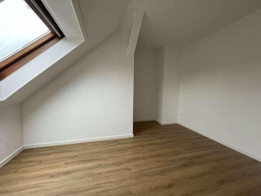 Moderne 3 Raumwohnung im Dachgeschoss sucht Liebhaber! 3 zimmer