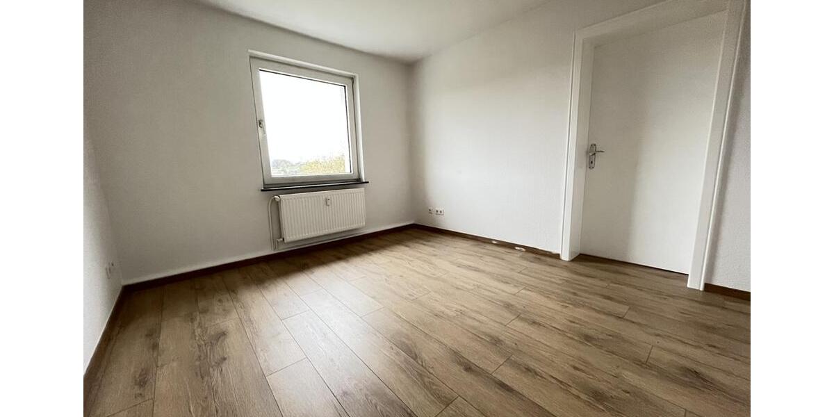 Etagenwohnung Uslar - 5 Zimmer, 97 m&sup2;, 510&euro; | Angebot:25980783