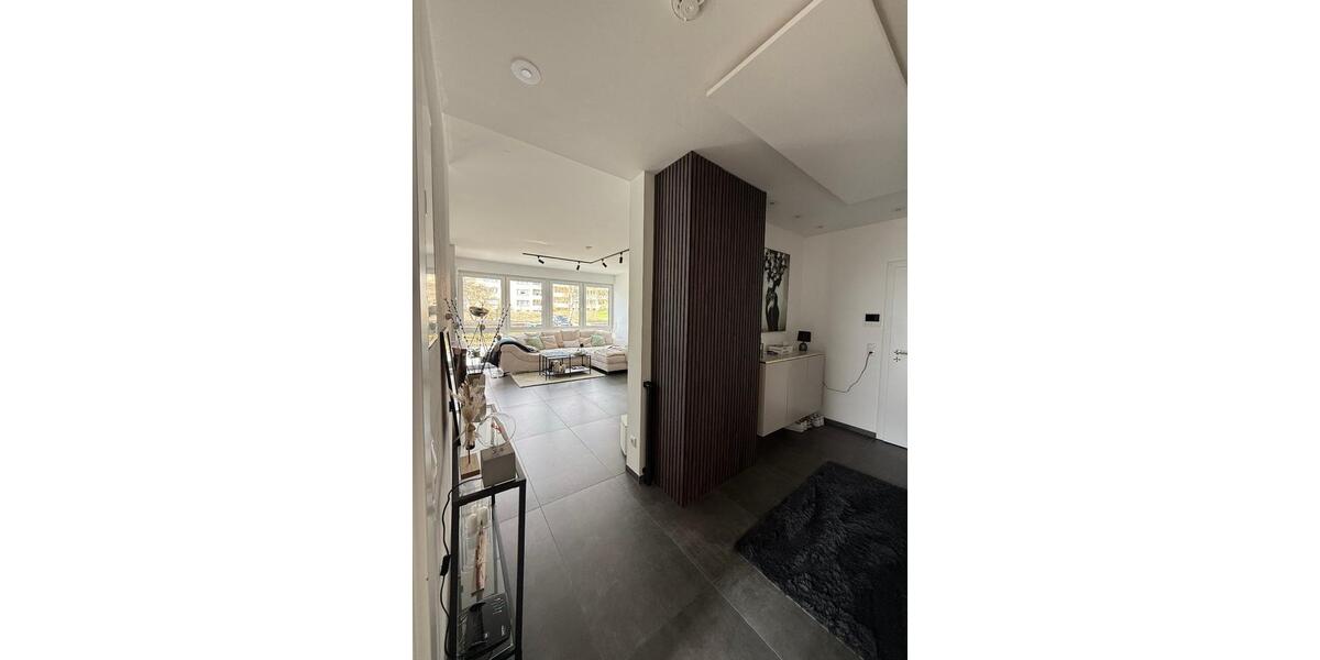 Etagenwohnung Baunatal - 2 Zimmer, 76 m&sup2;, 1.000&euro; | Angebot:25975090