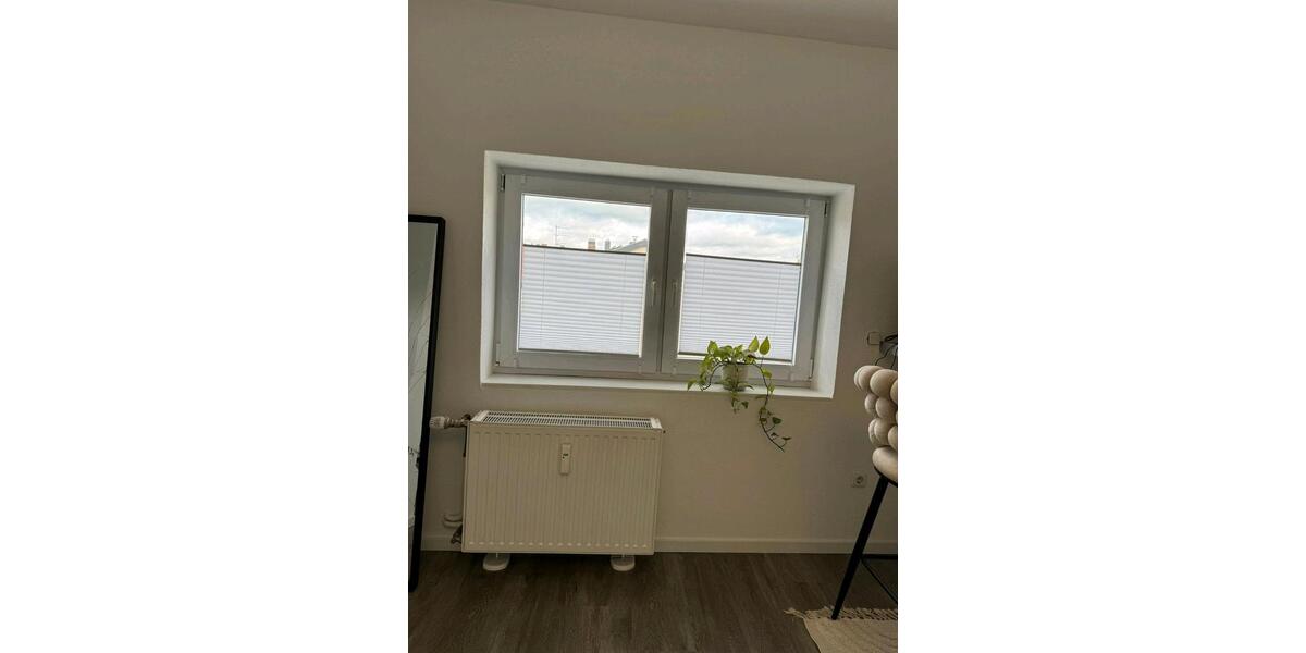 Dachwohnung komplett NEU 2.5 zimmer