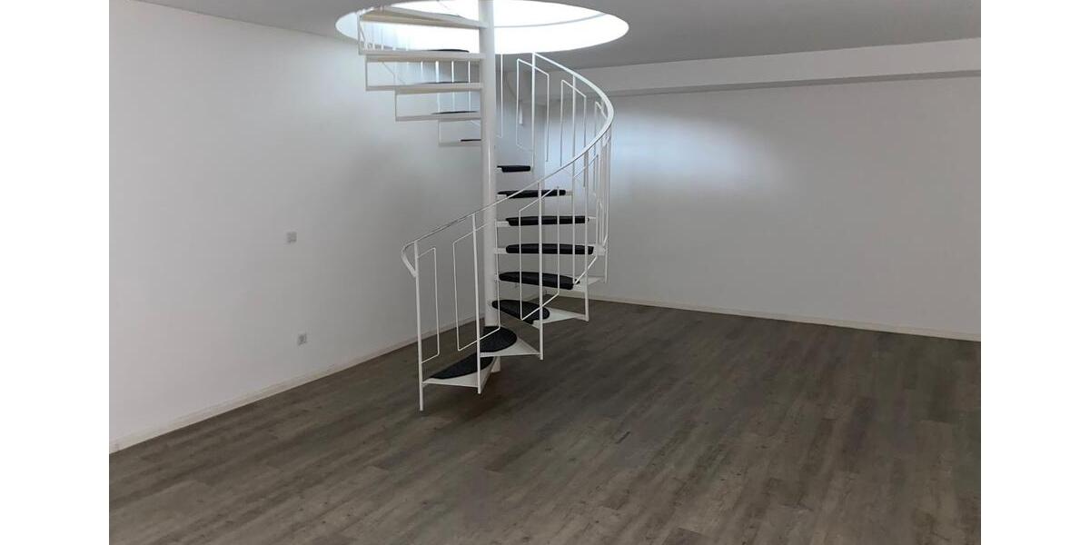 Erste Kaltmiete geschenkt** 2 Zimmer Maisonette mit kleiner Terrasse ab sofort index 2 zimmer