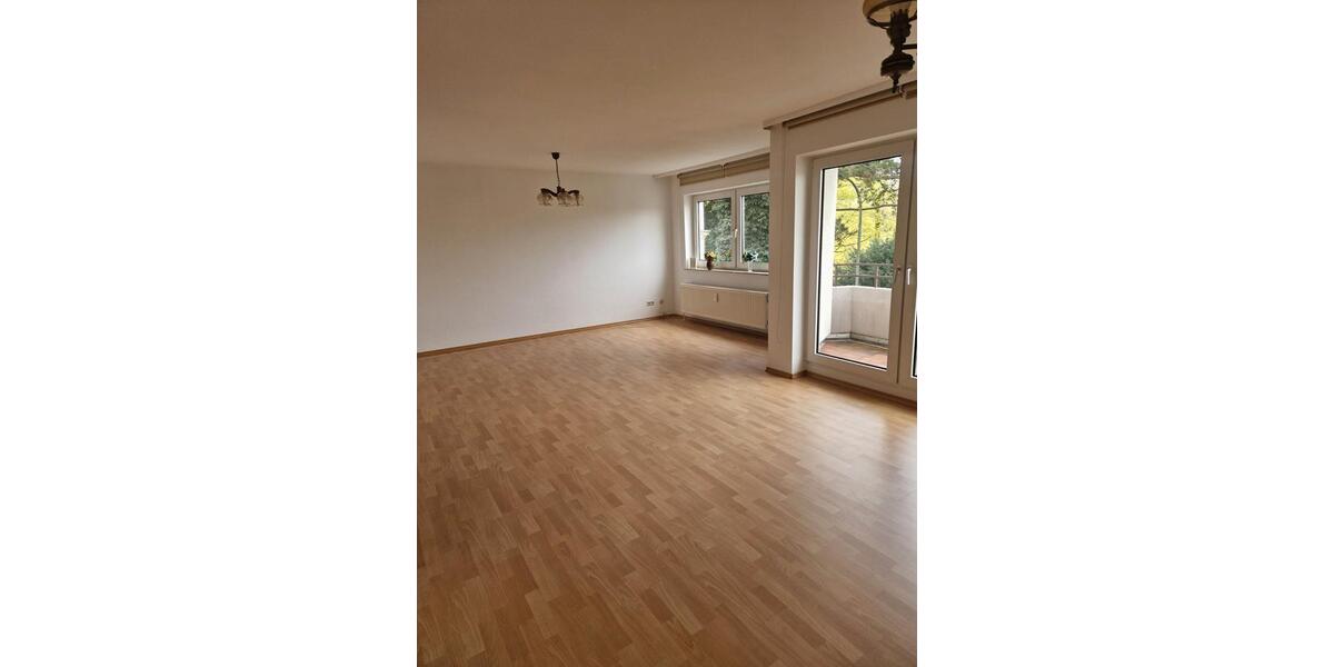 Etagenwohnung Wuppertal Gemarkung Barmen - 3 Zimmer, 84 m&sup2;, 750&euro; | Angebot:26033827