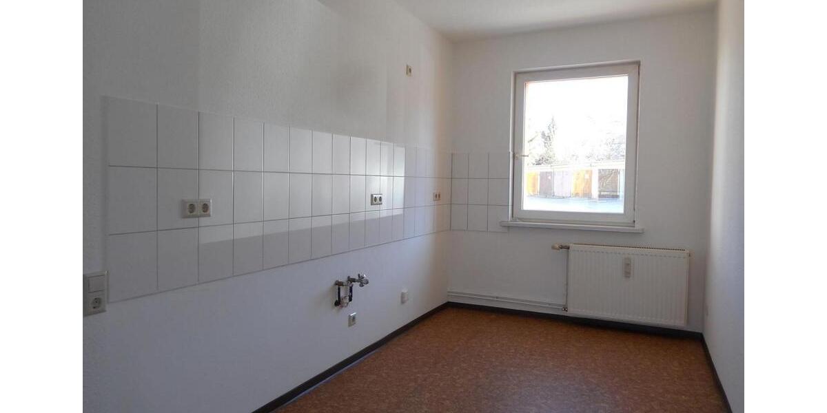 Erdgeschoßwohnung Bischofswerda - 2 Zimmer, 61 m&sup2;, 375&euro; | Angebot:26419897