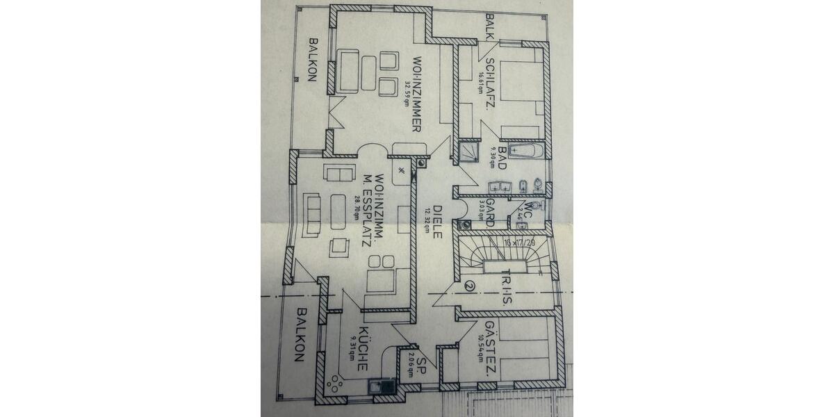 Großzügige Wohnung zu vermieten 4 zimmer