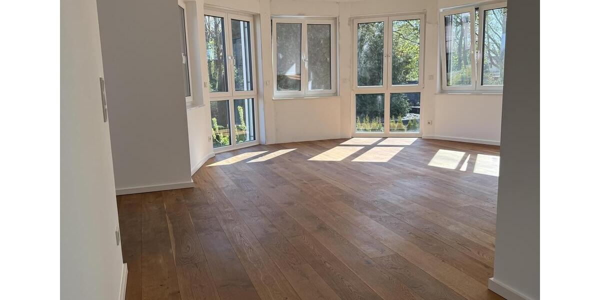 Etagenwohnung Schenefeld - 2.5 Zimmer, 105 m&sup2;, 1.569&euro; | Angebot:26186906