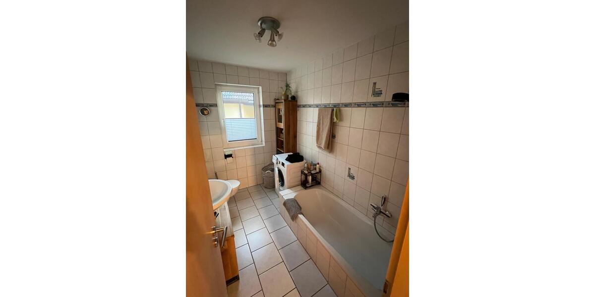 Etagenwohnung Maroldsweisach - 3 Zimmer, 120 m&sup2;, 650&euro; | Angebot:24805305