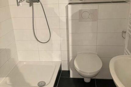 Sanierte 2 Zimmerwohnung mit Balkon zimmer
