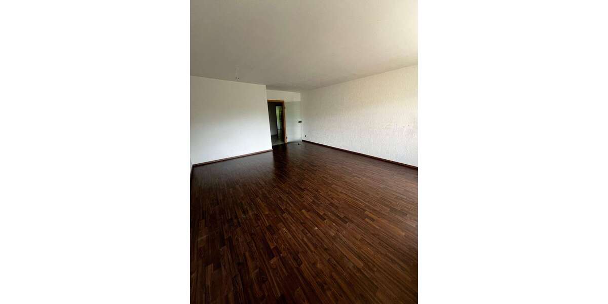 Etagenwohnung Mülheim an der Ruhr Menden-Holthausen - 3.5 Zimmer, 81 m&sup2;, 1.250&euro; | Angebot:26759337
