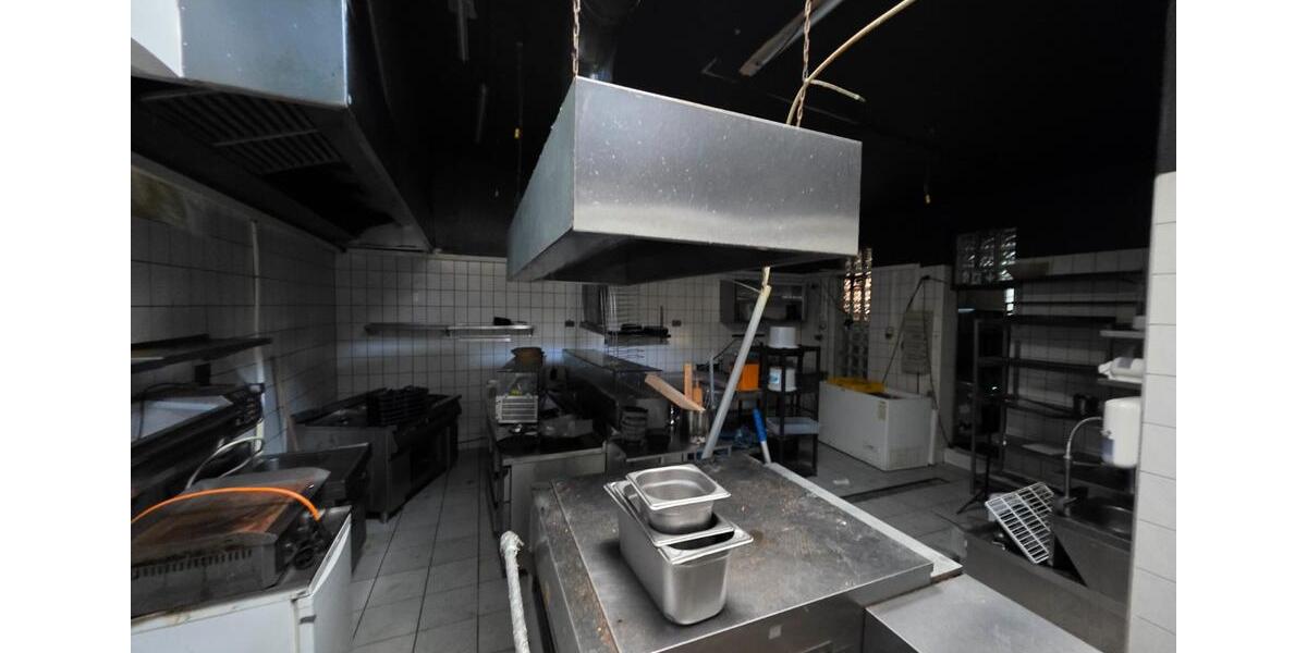 HalleLagerKüchePizzeria ca. 100qm in Beuel zimmer