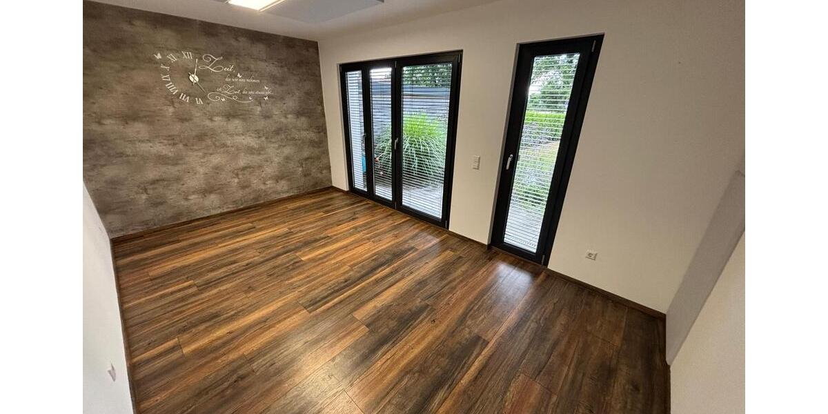 Erdgeschoßwohnung Pfarrkirchen - 3 Zimmer, 120 m&sup2;, 1.080&euro; | Angebot:26262654