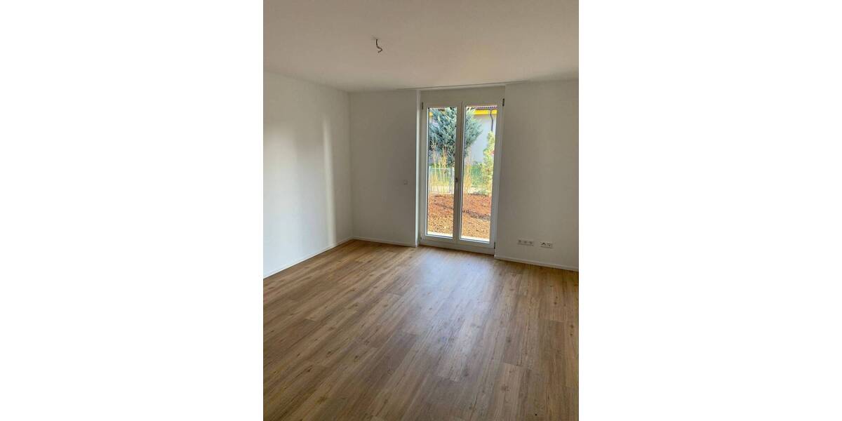 Etagenwohnung Weil am Rhein - 4 Zimmer, 102 m&sup2;, 1.400&euro; | Angebot:26192312