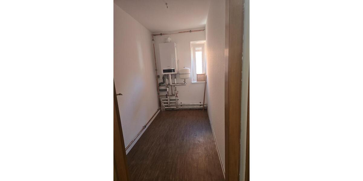 Etagenwohnung Merzig - 2 Zimmer, 85 m&sup2;, 870&euro; | Angebot:25422534