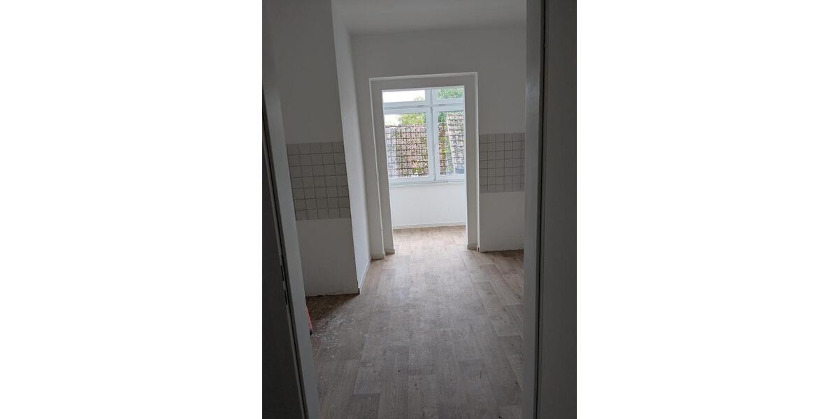 Frisch sanierte 3-Zimmer-Wohnung (60 m²) 3 zimmer