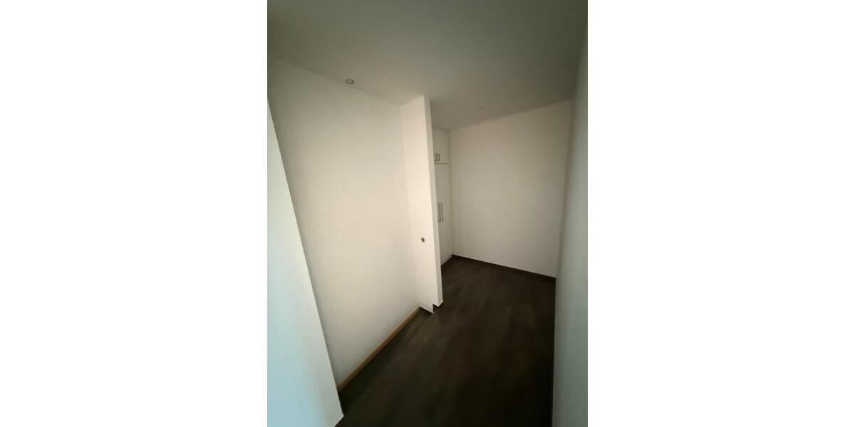 Maisonettenwohnung Flensburg - 5 Zimmer, 136 m&sup2;, 1.210&euro; | Angebot:26478583