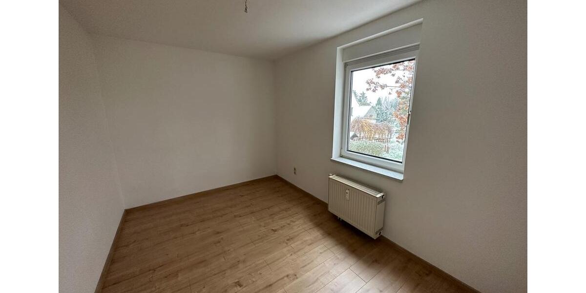 Etagenwohnung Döbeln - 3 Zimmer, 73 m&sup2;, 440&euro; | Angebot:26277580