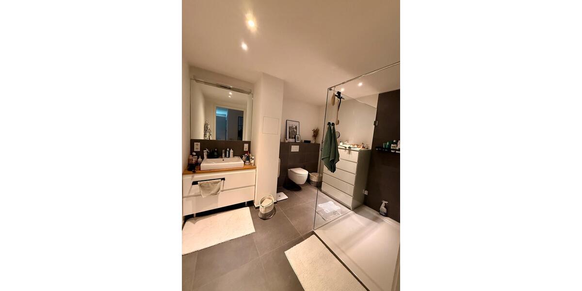 Erdgeschoßwohnung Köln Innenstadt - 2 Zimmer, 100 m&sup2;, 2.000&euro; | Angebot:25963705