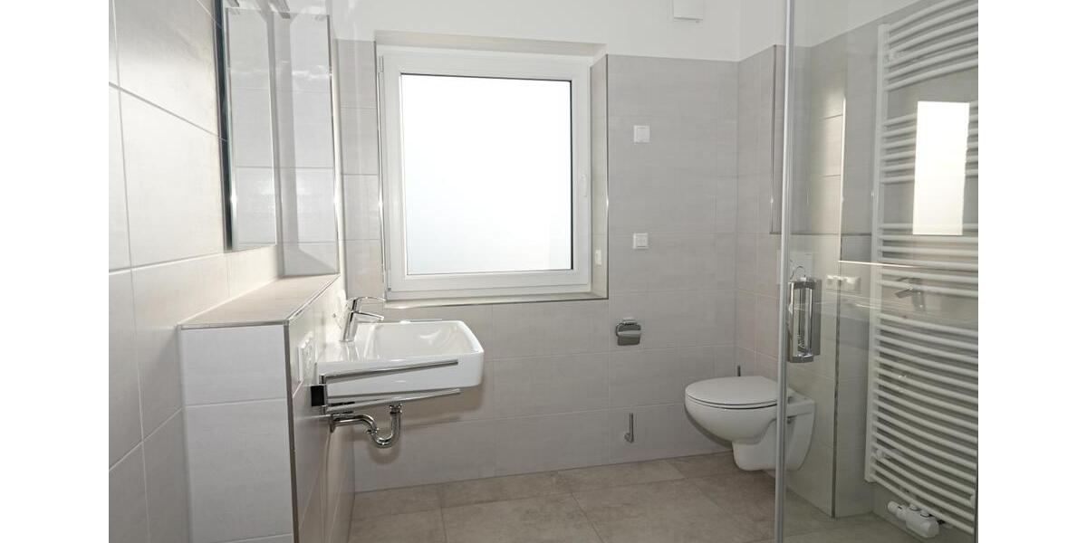 Dachgeschoßwohnung Wiesmoor - 3 Zimmer, 72 m&sup2;, 830&euro; | Angebot:24862207