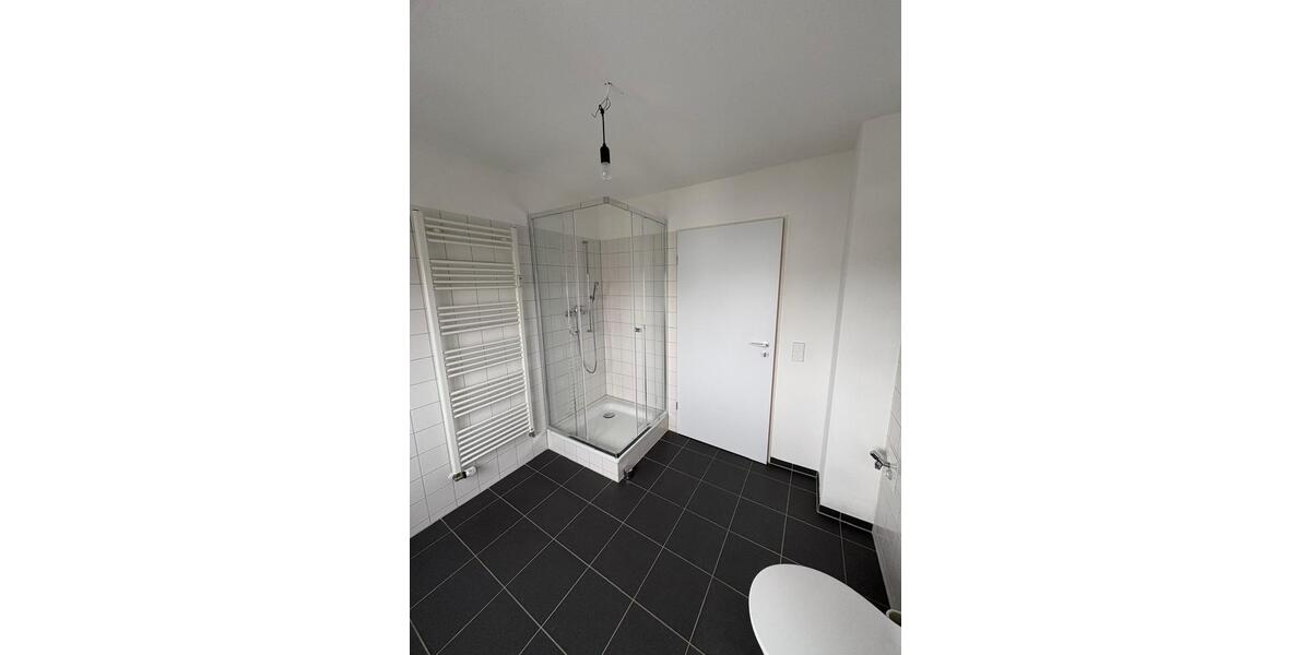 Dachgeschoßwohnung Trossingen - 2 Zimmer, 45 m&sup2;, 800&euro; | Angebot:25960846