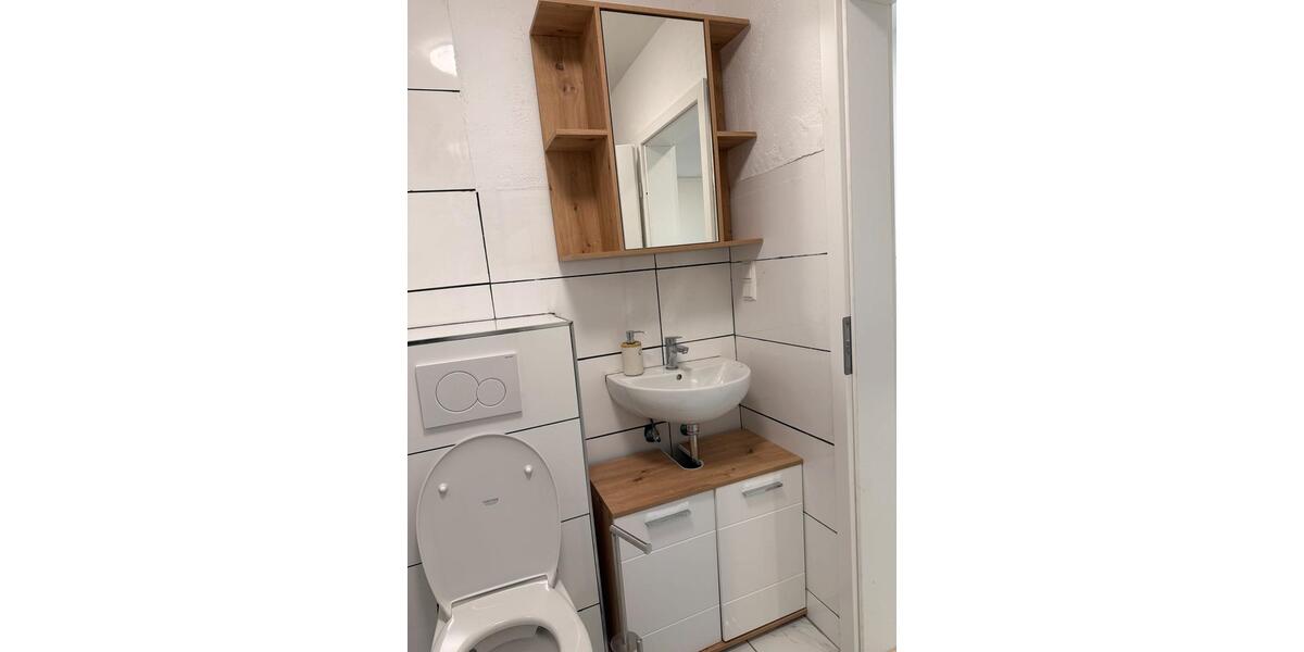 Wohnen auf Zeit Ludwigshafen am Rhein Ludwigshafen-Hemshof - 17 Zimmer, 85 m&sup2;, 600&euro; | Angebot:26632123