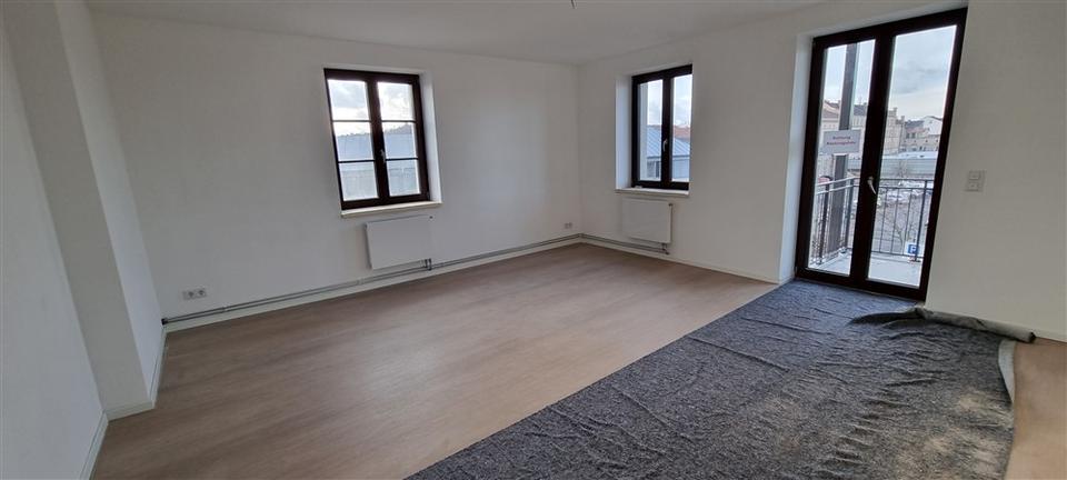Etagenwohnung Neustrelitz - 4 Zimmer, 110 m&sup2;, 1.098&euro; | Angebot:23225600