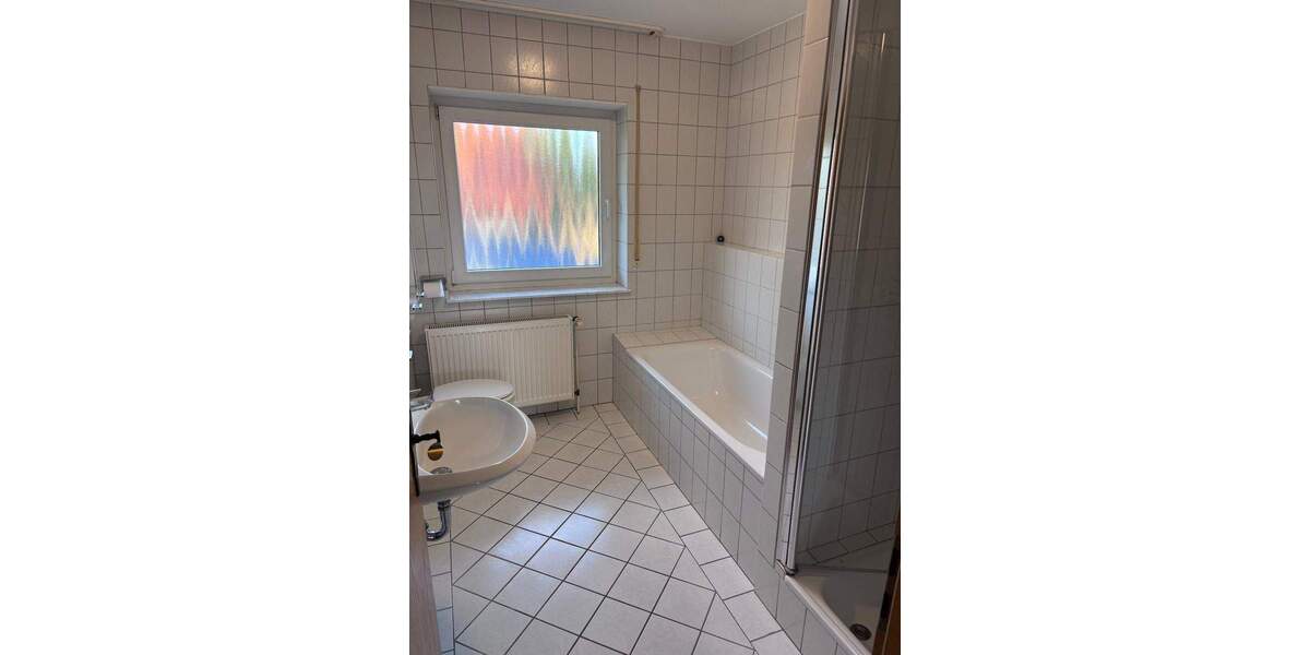 Etagenwohnung Bünde Dünne - 4 Zimmer, 111 m&sup2;, 790&euro; | Angebot:25696576