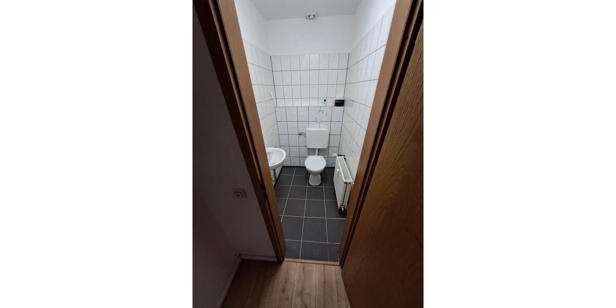 Etagenwohnung Kalletal - 4 Zimmer, 120 m&sup2;, 700&euro; | Angebot:26040908