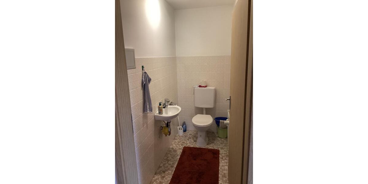 Dachgeschoßwohnung Bamberg Am Bruderwald - 2 Zimmer, 65 m&sup2;, 625&euro; | Angebot:25934644