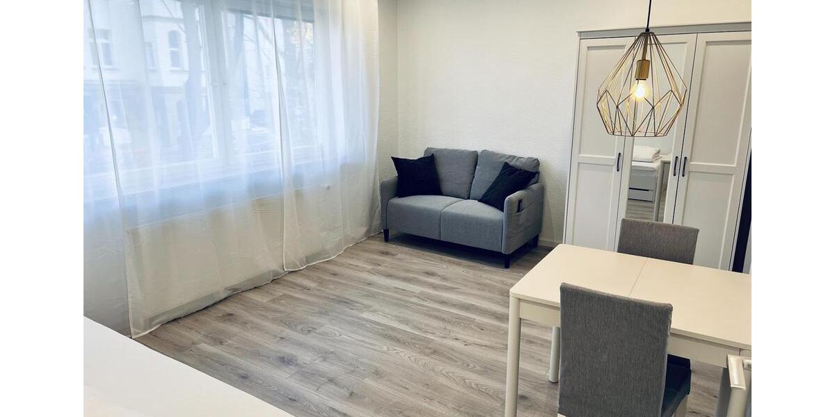 Moderne vollmöblierte 1-Zimmerwohnung mit Blick in die Stadt 1 zimmer