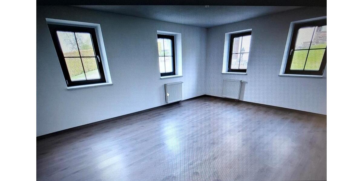 Erdgeschoßwohnung Brand-Erbisdorf Erbisdorf - 2 Zimmer, 84 m&sup2;, 886&euro; | Angebot:26613600